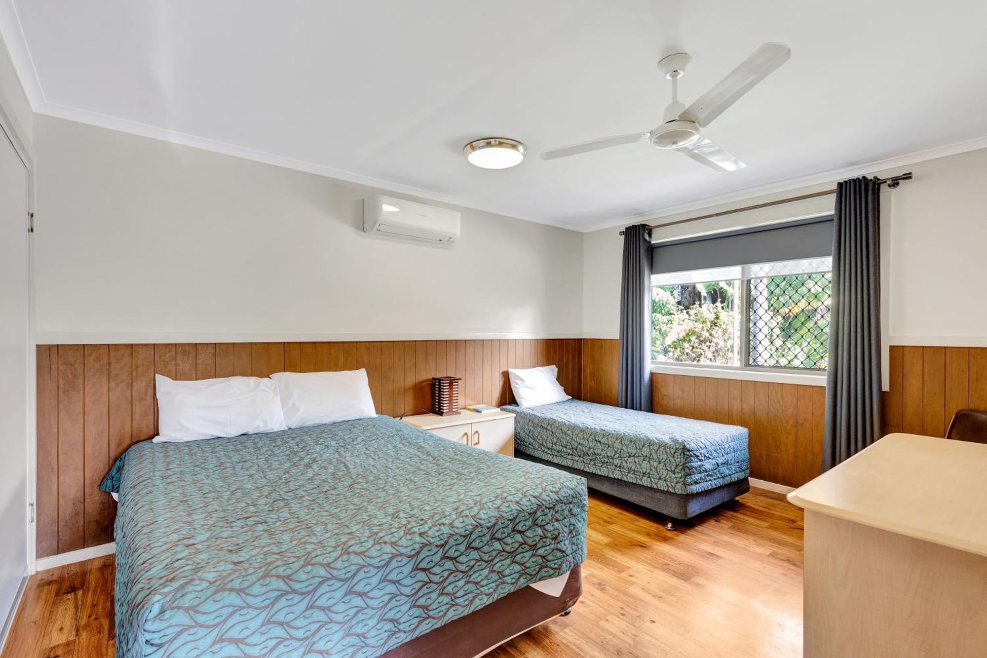 Sanctuary Lakes Fauna Retreat Urangan Exterior photo