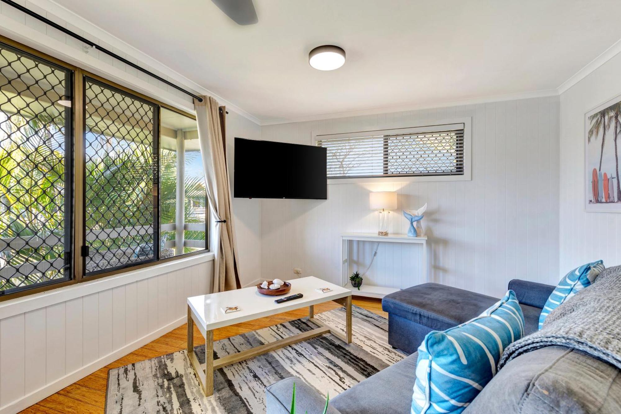 Sanctuary Lakes Fauna Retreat Urangan Exterior photo