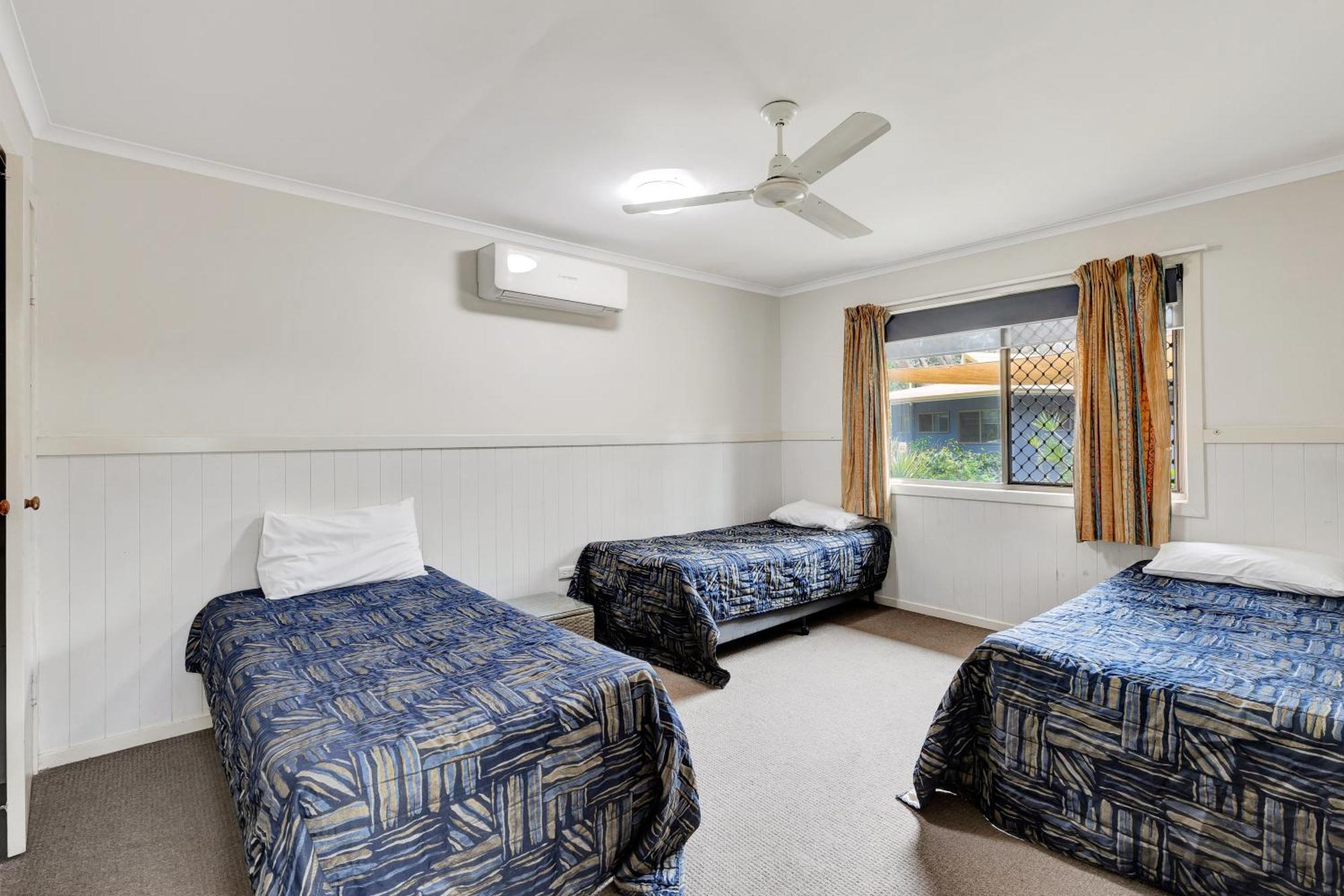 Sanctuary Lakes Fauna Retreat Urangan Exterior photo