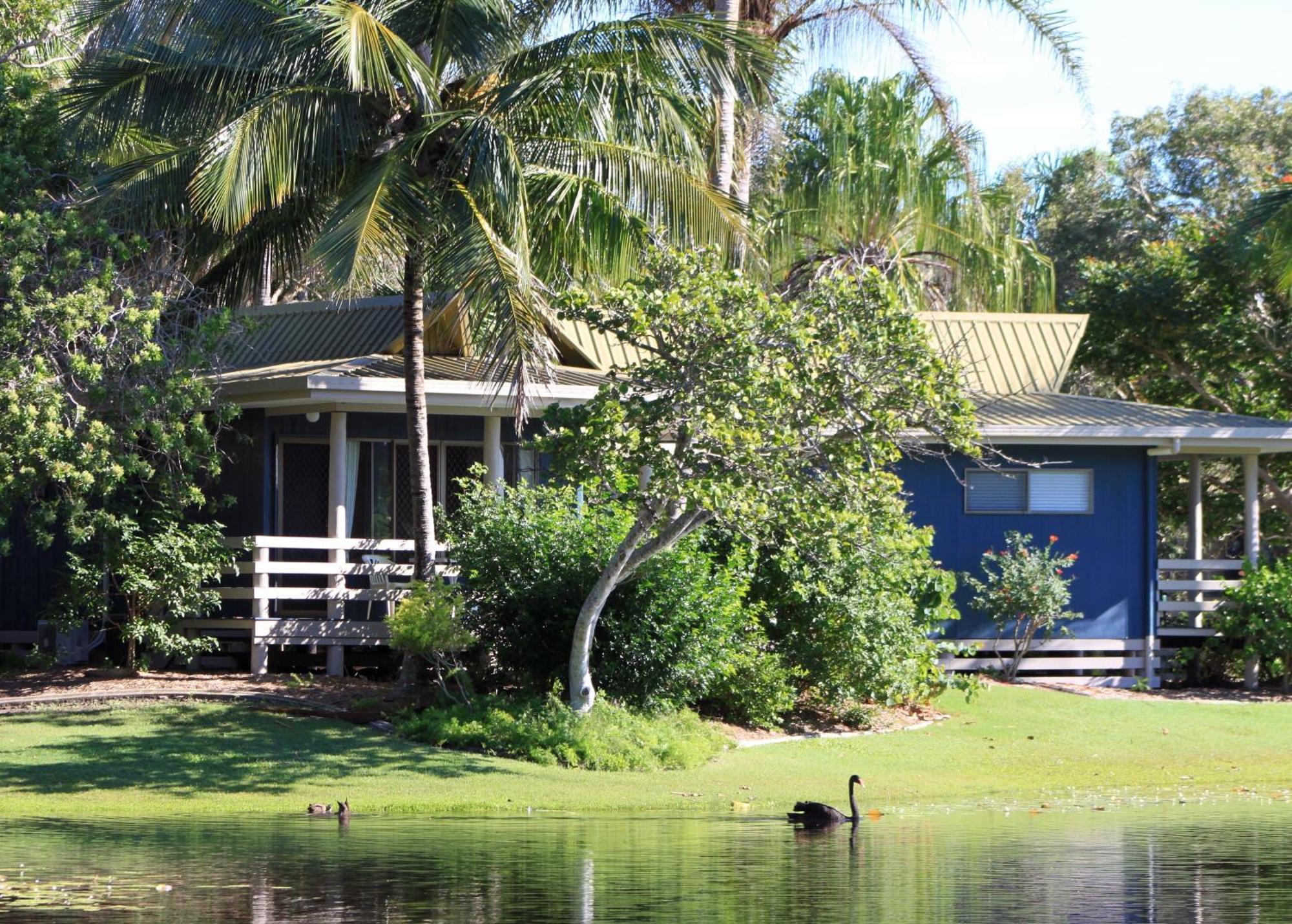 Sanctuary Lakes Fauna Retreat Urangan Exterior photo